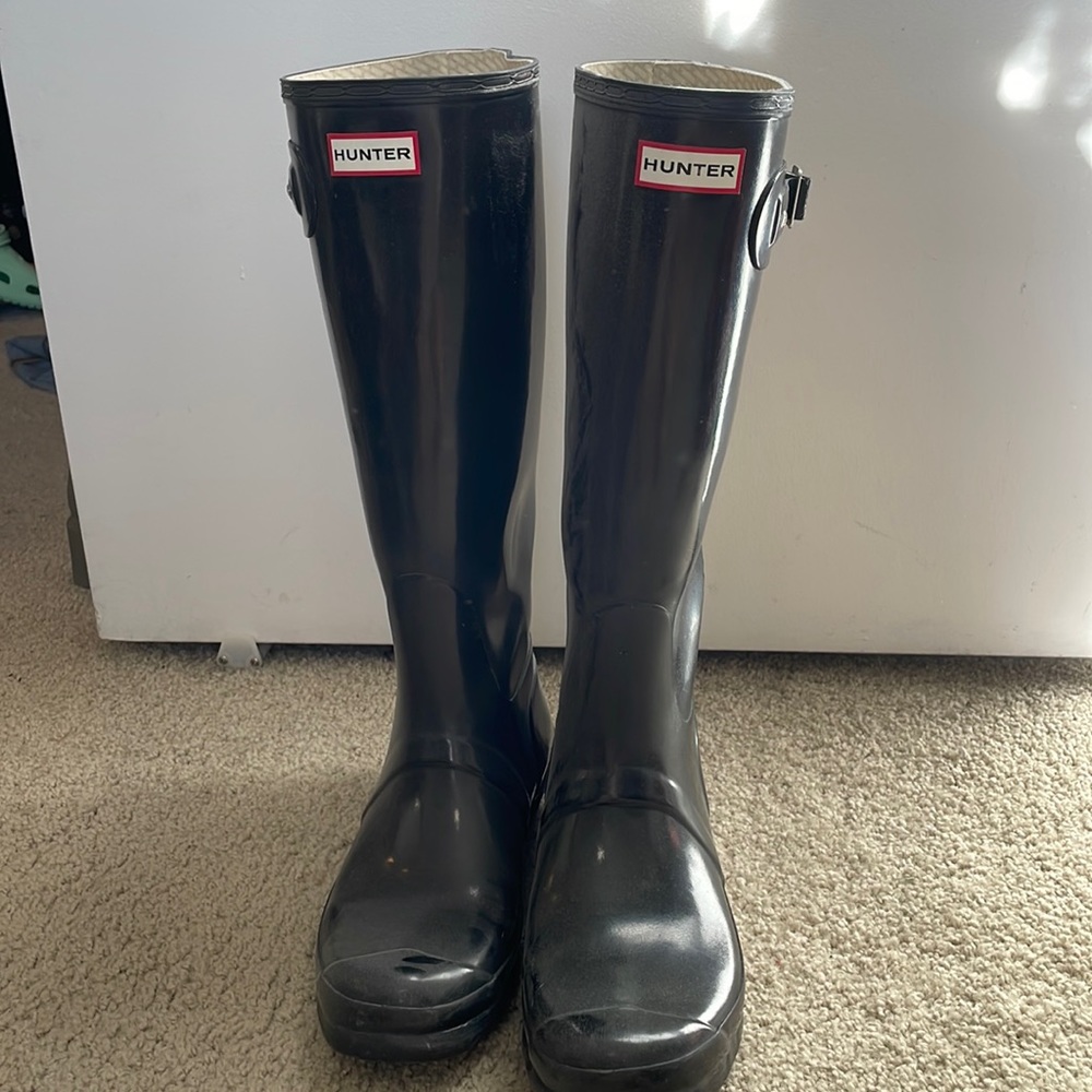 HUNTER tall black rainboots